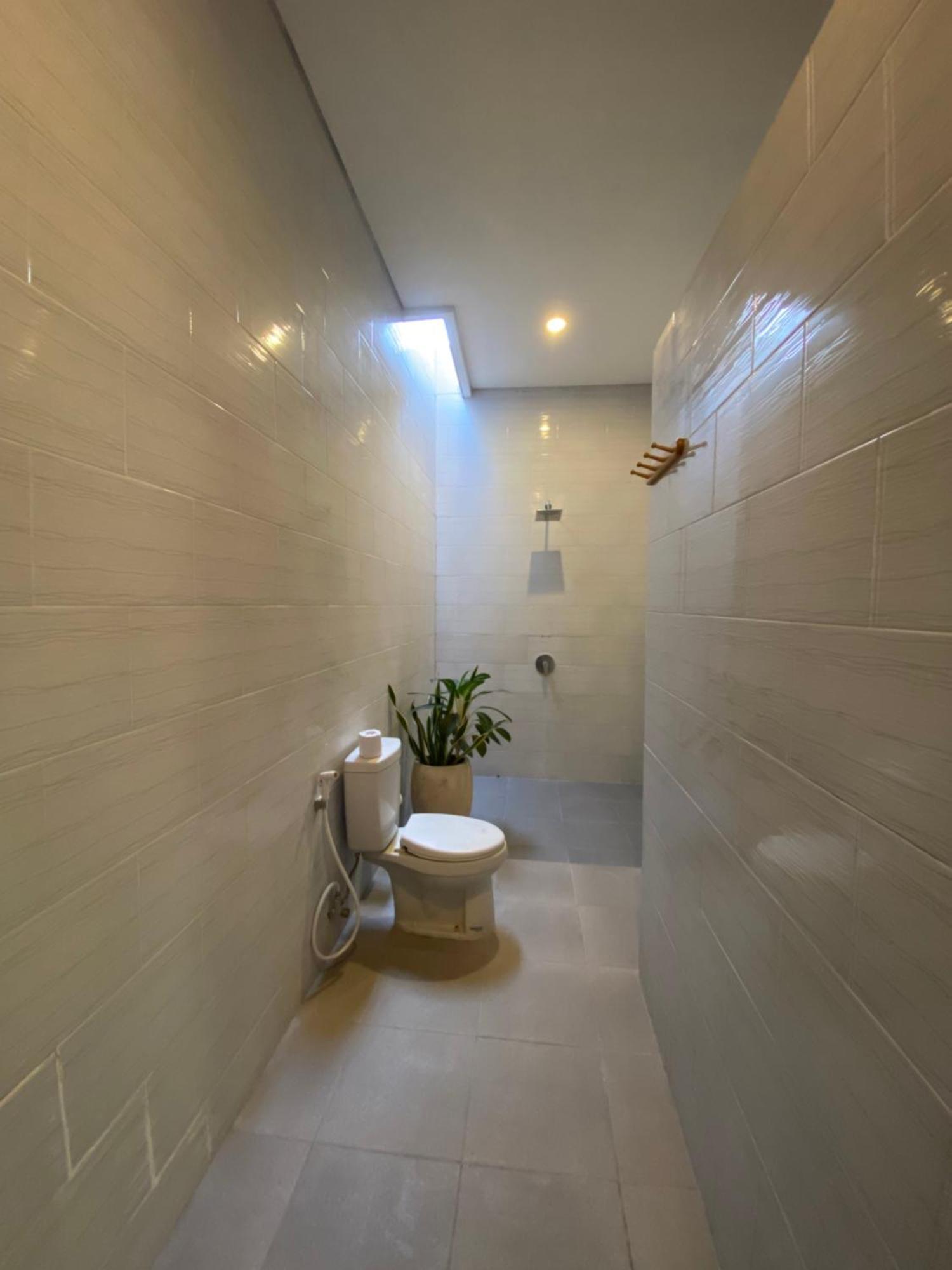 Urban Jungle Beach House Canggu Екстериор снимка